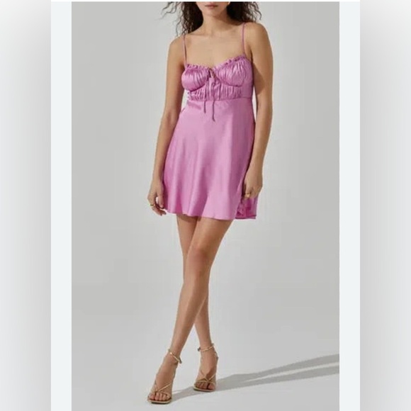 ASTR The Label Ellison Mini Dress Satin Tie Orchid Pink Medium Coquette Chic - Picture 1 of 12